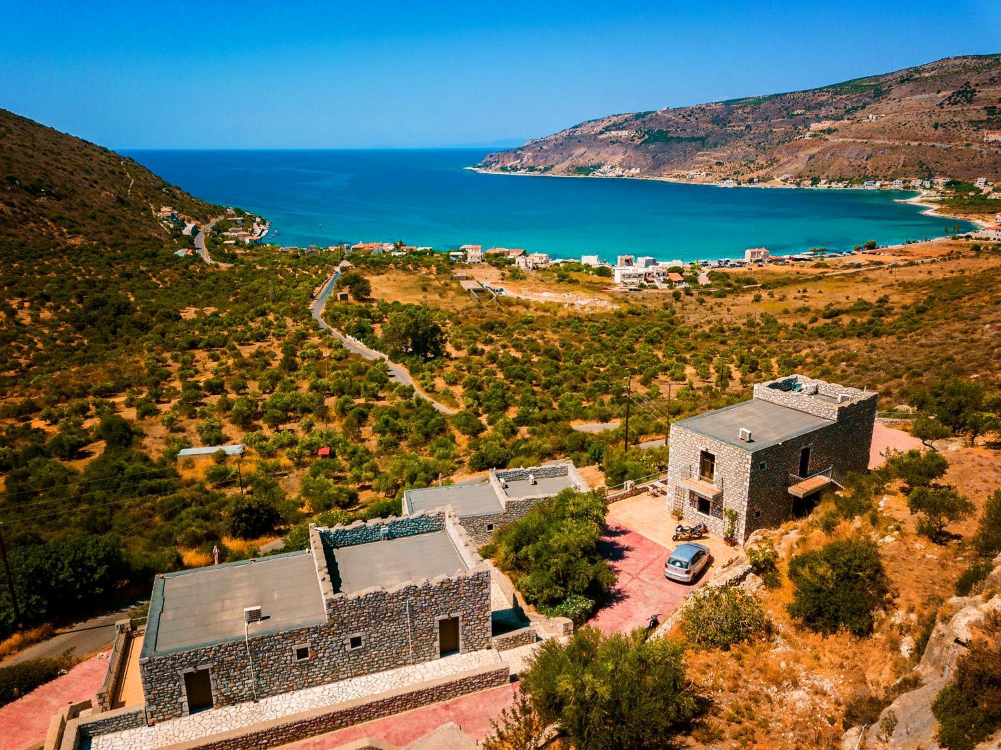 Onar Mani Suites Néon Oítilon Екстериор снимка
