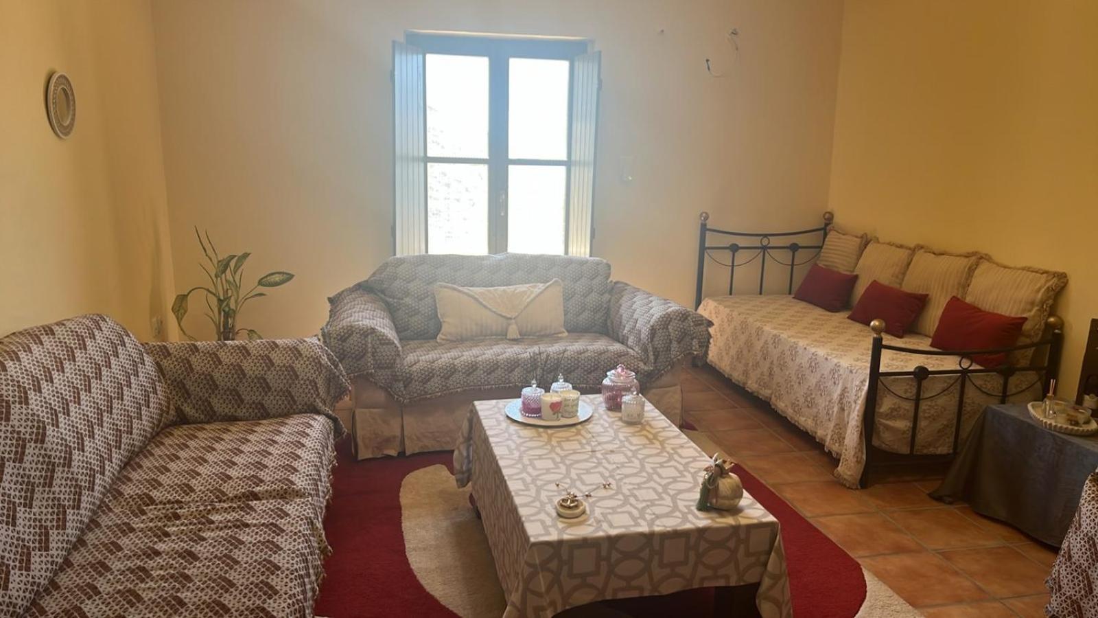 Onar Mani Suites Néon Oítilon Екстериор снимка