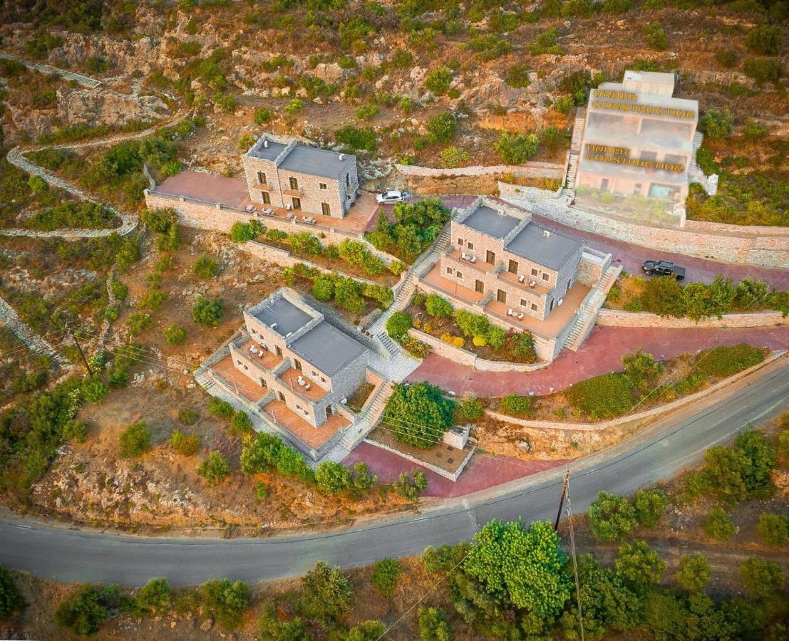 Onar Mani Suites Néon Oítilon Екстериор снимка